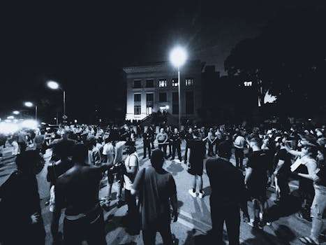 Klíčové Osobnosti Senátu USA: Vůdci, Role a Politický Vliv